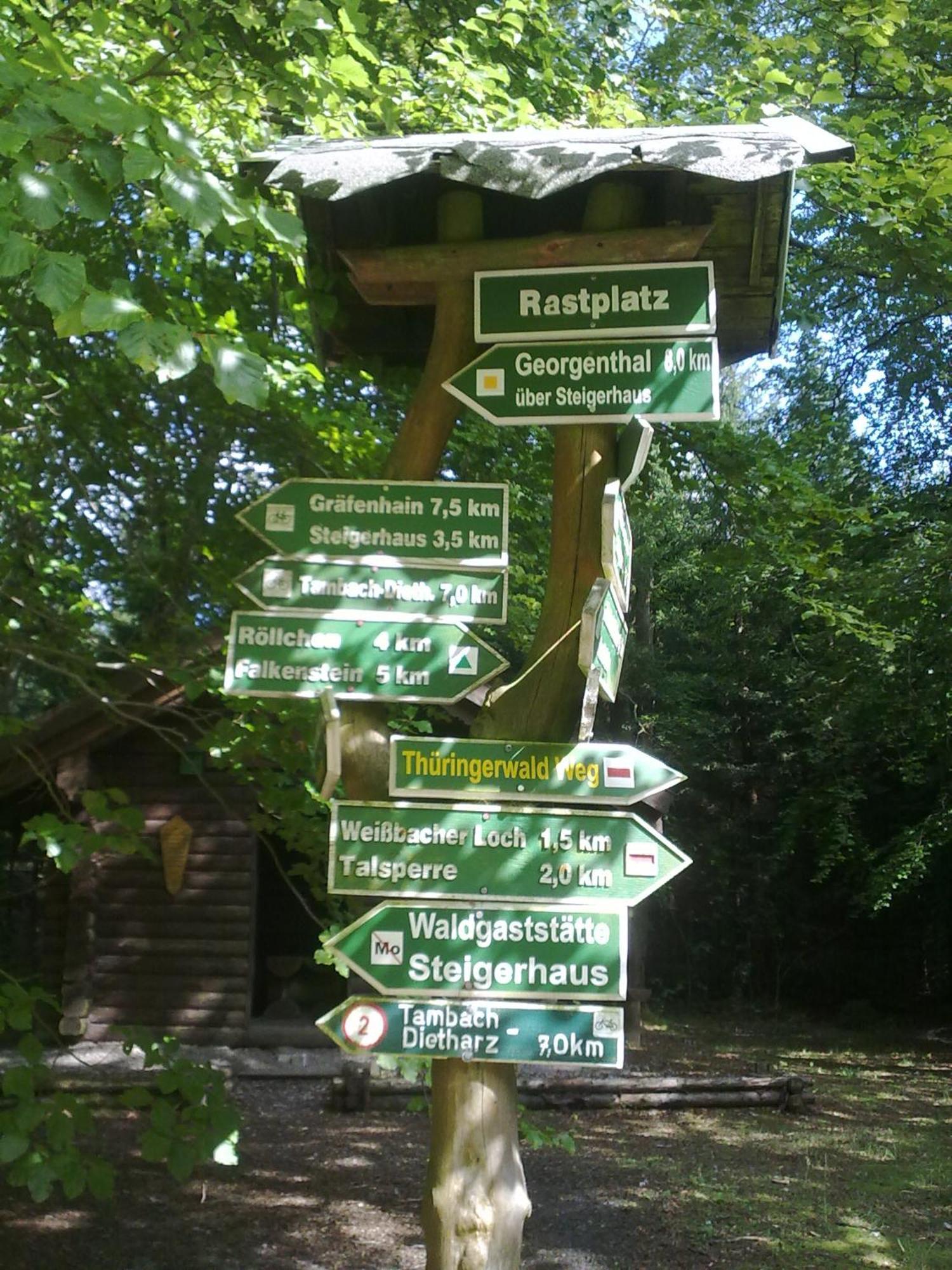 Schlossgartenpassage Ohrdruf المظهر الخارجي الصورة